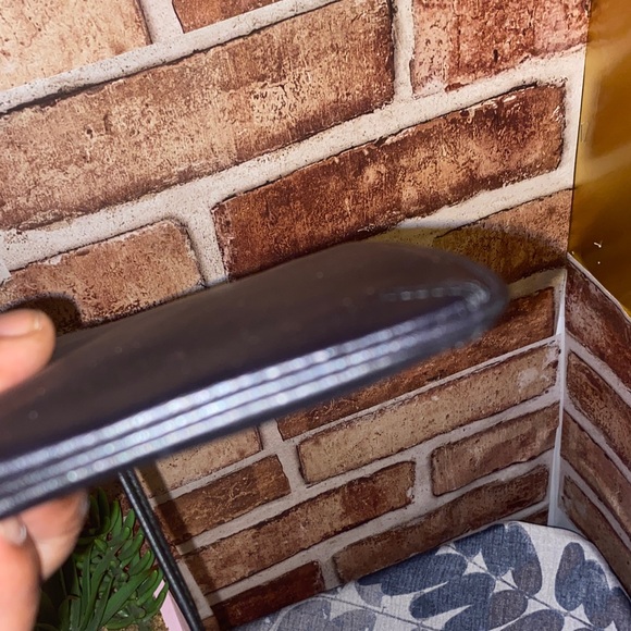 Coach wristlet - Picture 7 of 8